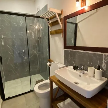 Elma Bungalow Ayvalı